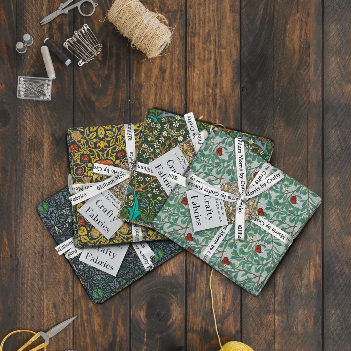 William Morris Fat Quarter Bundle - Image 1